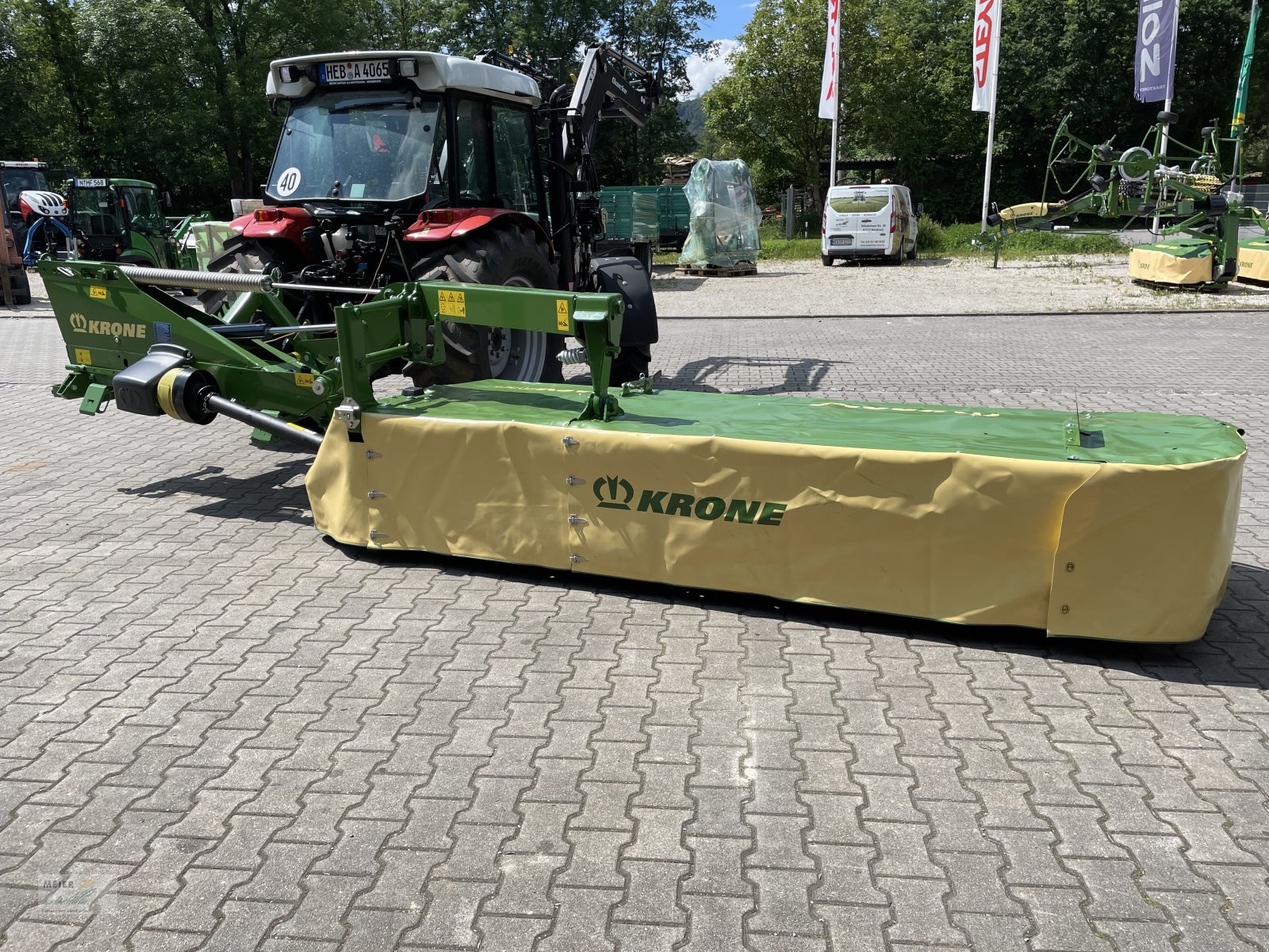 Mähwerk of the type Krone Easy Cut R 320, Neumaschine in Hersbruck (Picture 4)