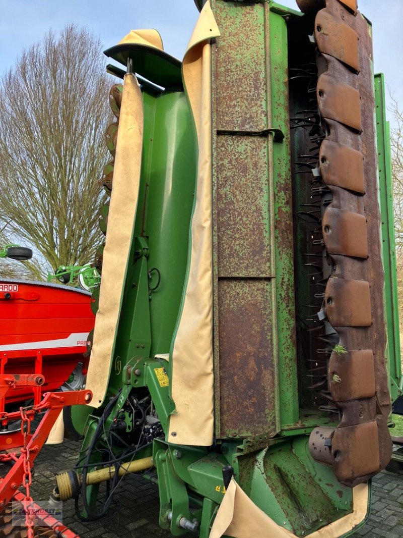 Mähwerk van het type Krone EASYCUT B 1000 CV CO, Gebrauchtmaschine in Aurich (Foto 10)