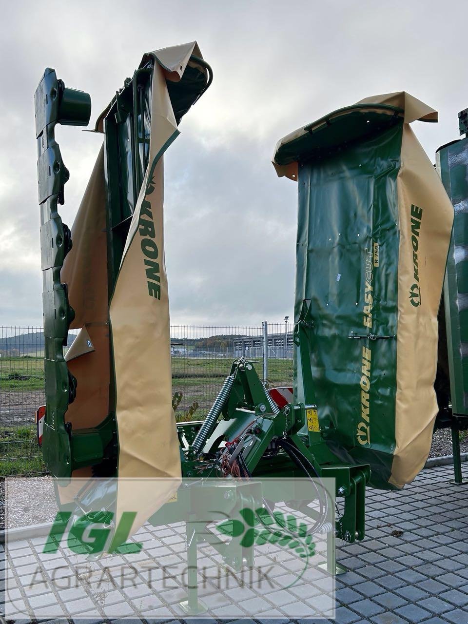 Mähwerk des Typs Krone EasyCut B 750, Neumaschine in Nabburg (Bild 4)