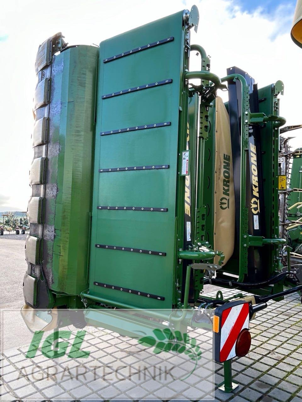 Mähwerk del tipo Krone EasyCut B 870 CV Collect, Gebrauchtmaschine In Nabburg (Immagine 5)