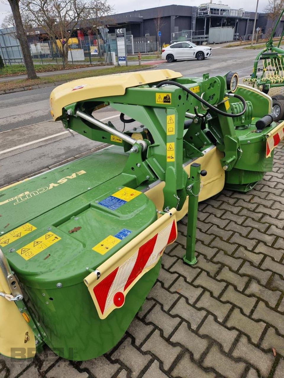 Mähwerk del tipo Krone EasyCut F 320 G3 PULL, Neumaschine en Straubing (Imagen 1)