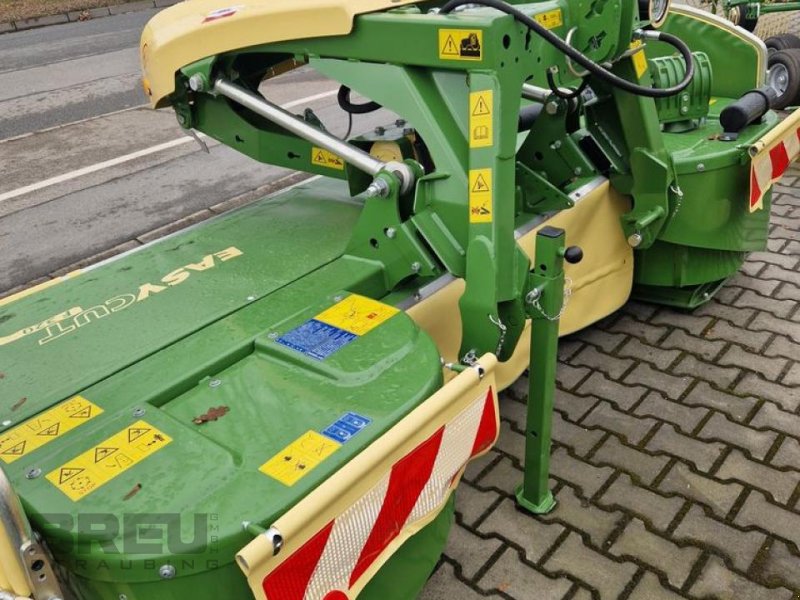 Mähwerk van het type Krone EasyCut F 320 G3 PULL, Neumaschine in Straubing (Foto 1)