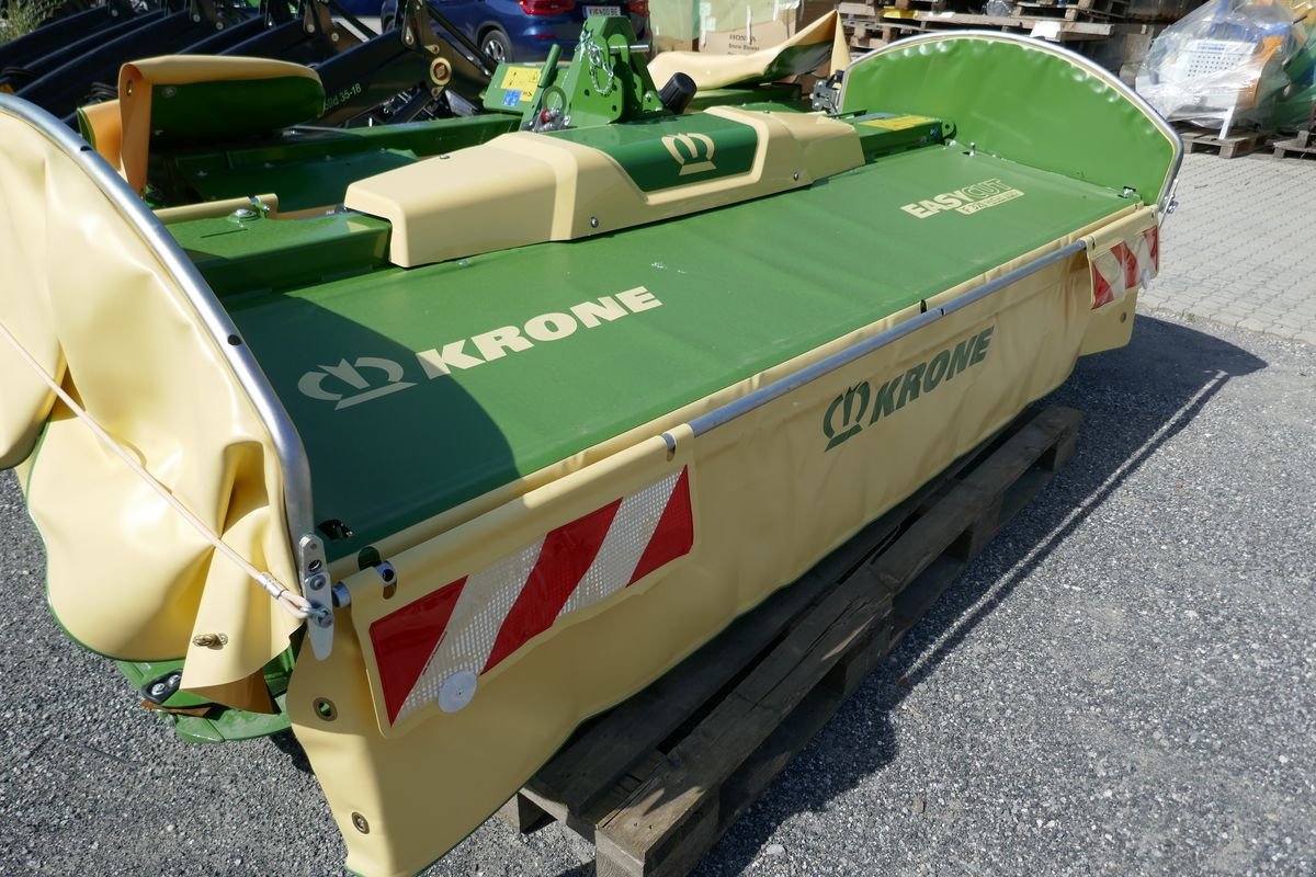 Mähwerk del tipo Krone EasyCut F 320 Highland, Gebrauchtmaschine In Villach (Immagine 3)