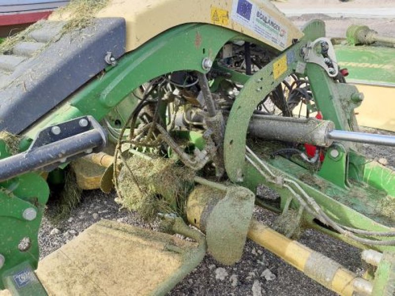 Mähwerk van het type Krone EASYCUT, Gebrauchtmaschine in VELAINES (Foto 9)