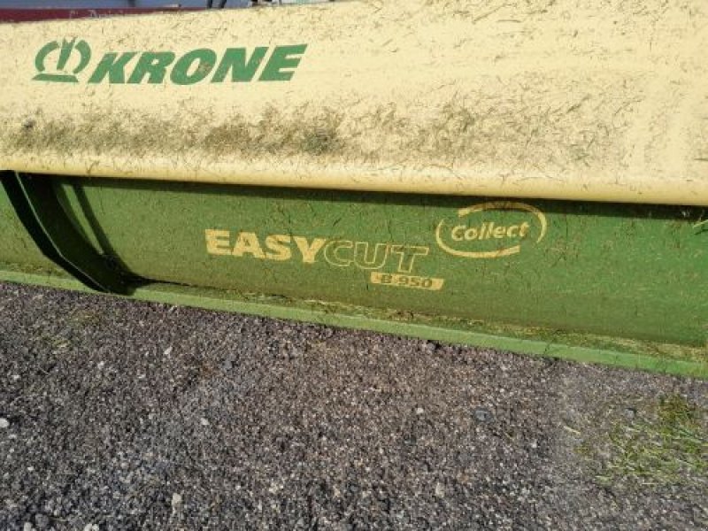 Mähwerk van het type Krone EASYCUT, Gebrauchtmaschine in VELAINES (Foto 4)