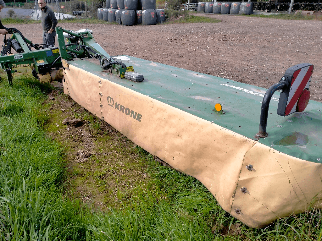 Mähwerk от тип Krone EC R400, Gebrauchtmaschine в ISIGNY-LE-BUAT (Снимка 5)