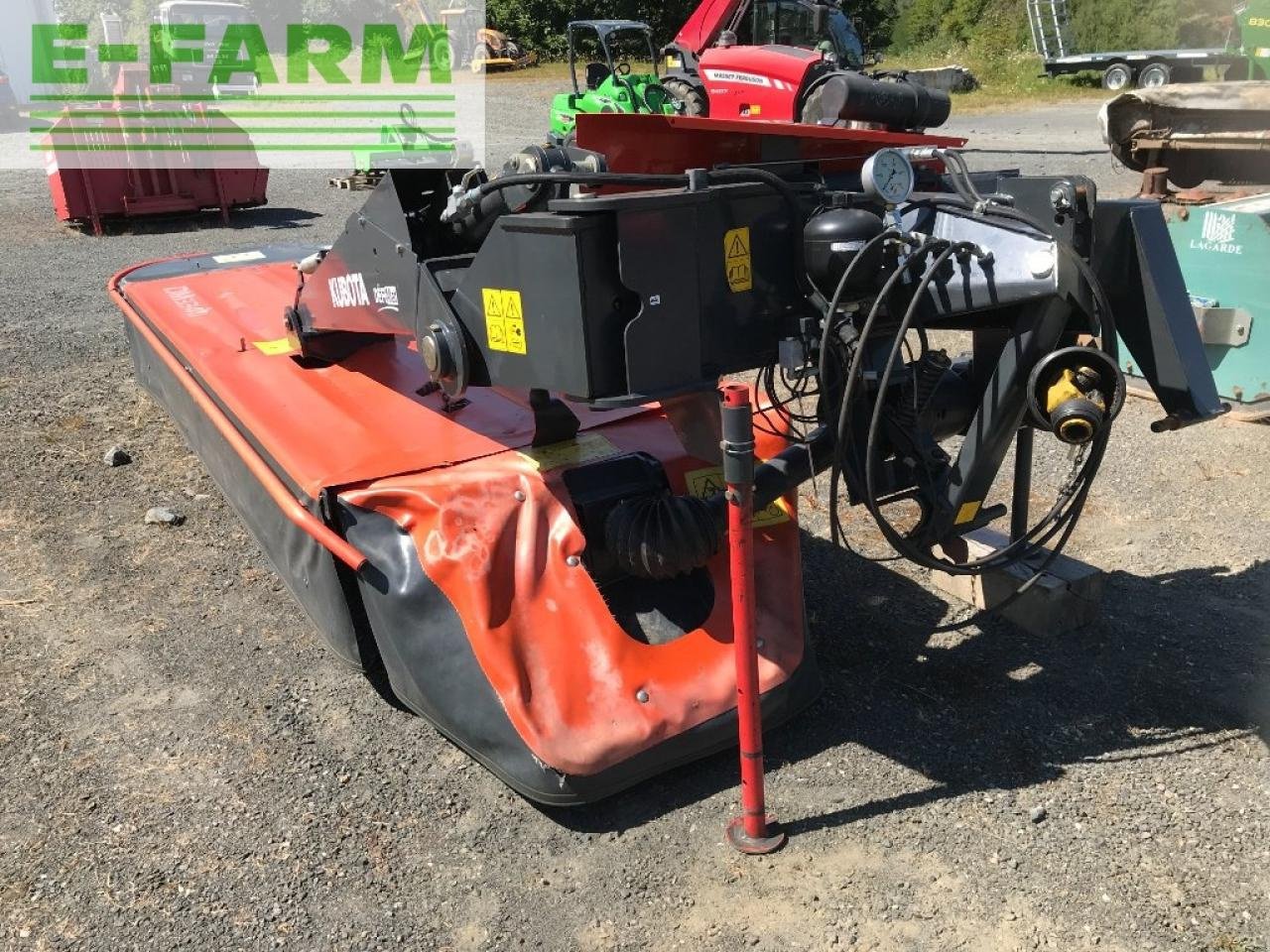 Mähwerk van het type Kubota dm 3340 destockage, Gebrauchtmaschine in Ytrac (Foto 2)