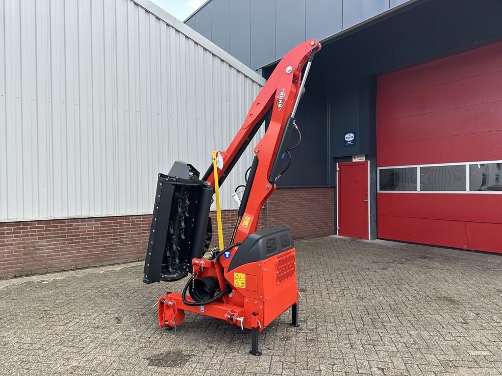 Mähwerk van het type Kuhn AGRI-LONGER GII E4745M, Neumaschine in MARIENHEEM (Foto 1)