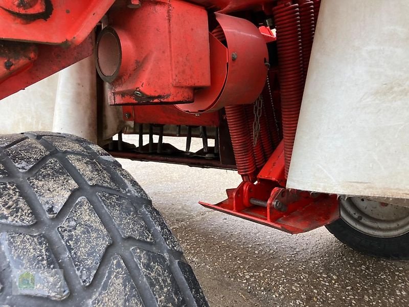 Mähwerk del tipo Kuhn Alterna FC 500, Gebrauchtmaschine In Salsitz (Immagine 12)