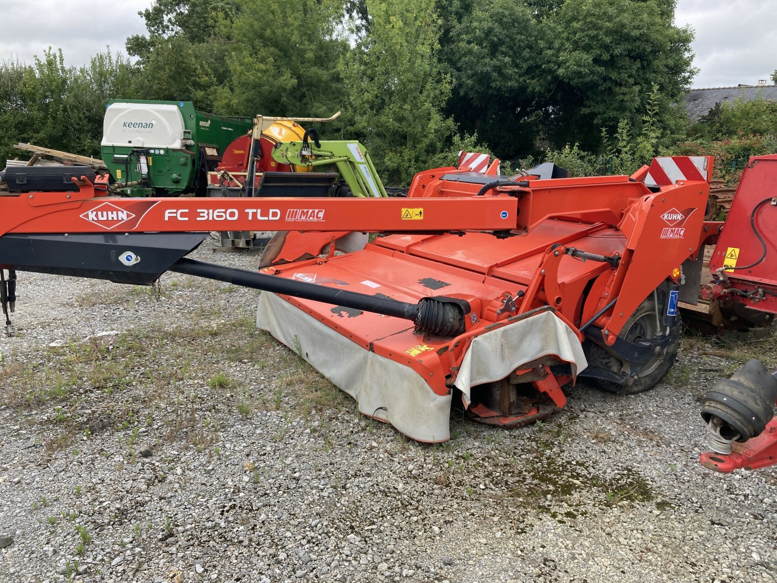 Mähwerk typu Kuhn FAUCHEUSE FC 3160 TLD, Gebrauchtmaschine w ST CLEMENT DE LA PLACE (Zdjęcie 4)