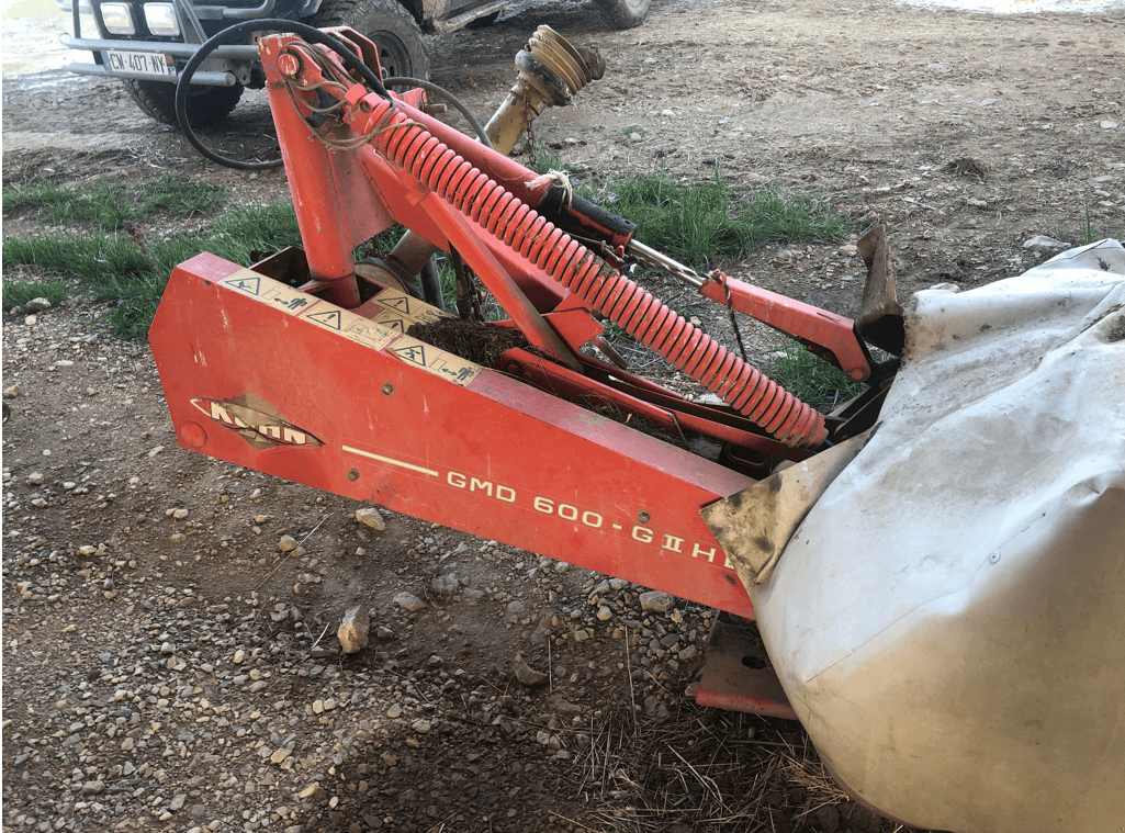 Mähwerk van het type Kuhn FAUCHEUSE ROTATIVE GMD 600GII, Gebrauchtmaschine in SAINT ANDIOL (Foto 2)