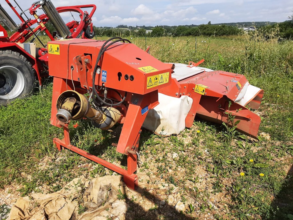 Mähwerk типа Kuhn Fc 243 gII, Gebrauchtmaschine в VARENNES VAUZELLES (Фотография 9)