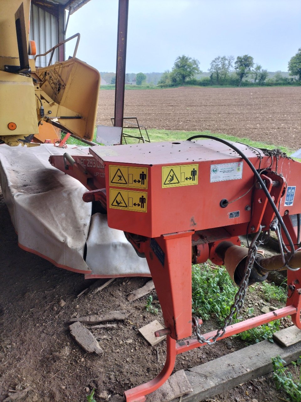 Mähwerk typu Kuhn FC 283 GII, Gebrauchtmaschine w SAINT LOUP (Zdjęcie 2)