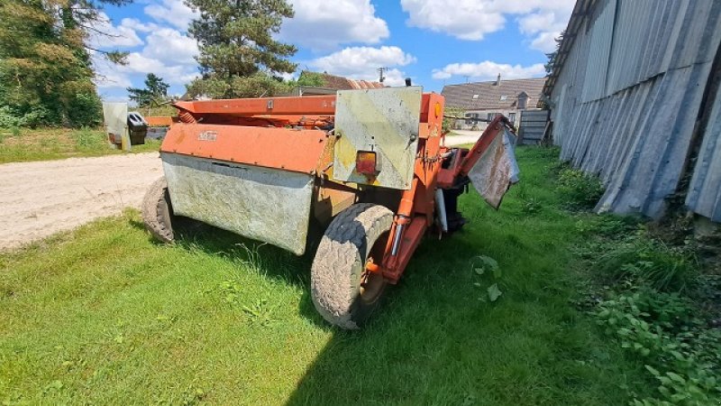 Mähwerk typu Kuhn FC 302G, Gebrauchtmaschine v PITHIVIERS Cedex (Obrázek 5)