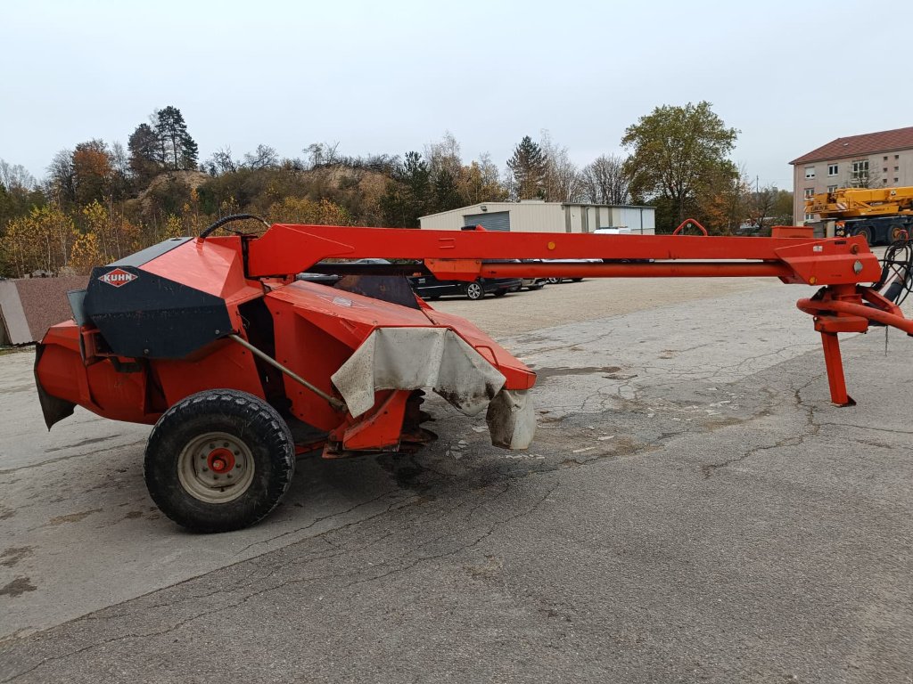 Mähwerk typu Kuhn FC 303 GC, Gebrauchtmaschine v Lérouville (Obrázek 4)