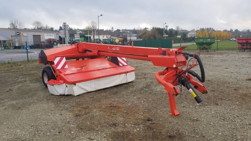 Mähwerk typu Kuhn FC 303 GC, Gebrauchtmaschine v CHAILLOUÉ (Obrázok 1)