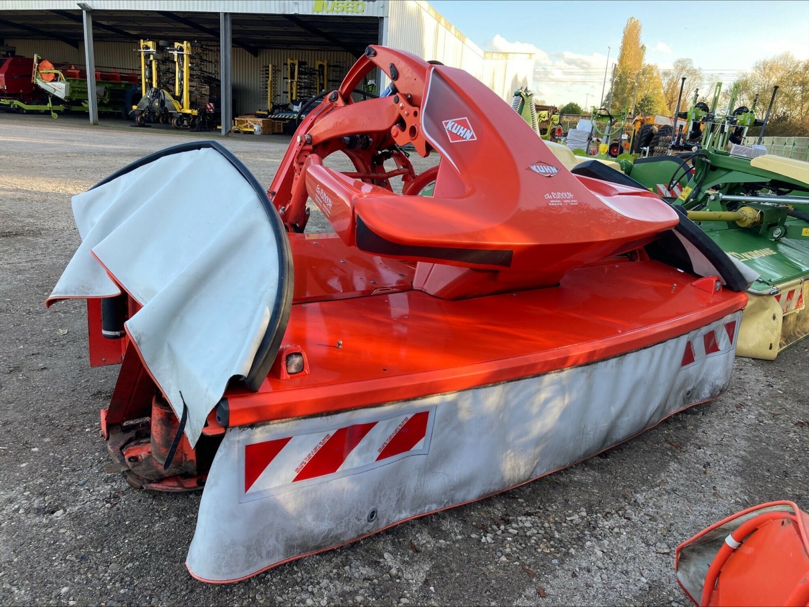 Mähwerk van het type Kuhn FC 3125 DF, Gebrauchtmaschine in CHEMINOT (Foto 2)