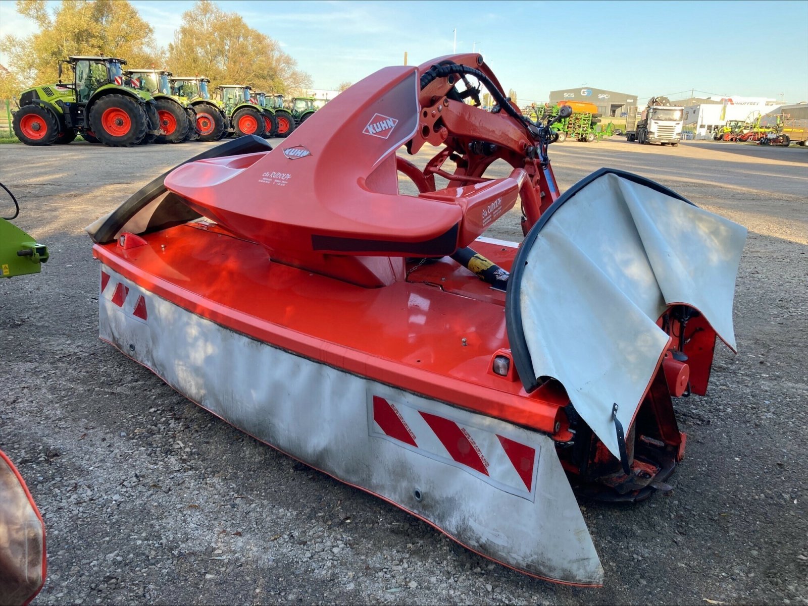 Mähwerk van het type Kuhn FC 3125 DF, Gebrauchtmaschine in CHEMINOT (Foto 1)