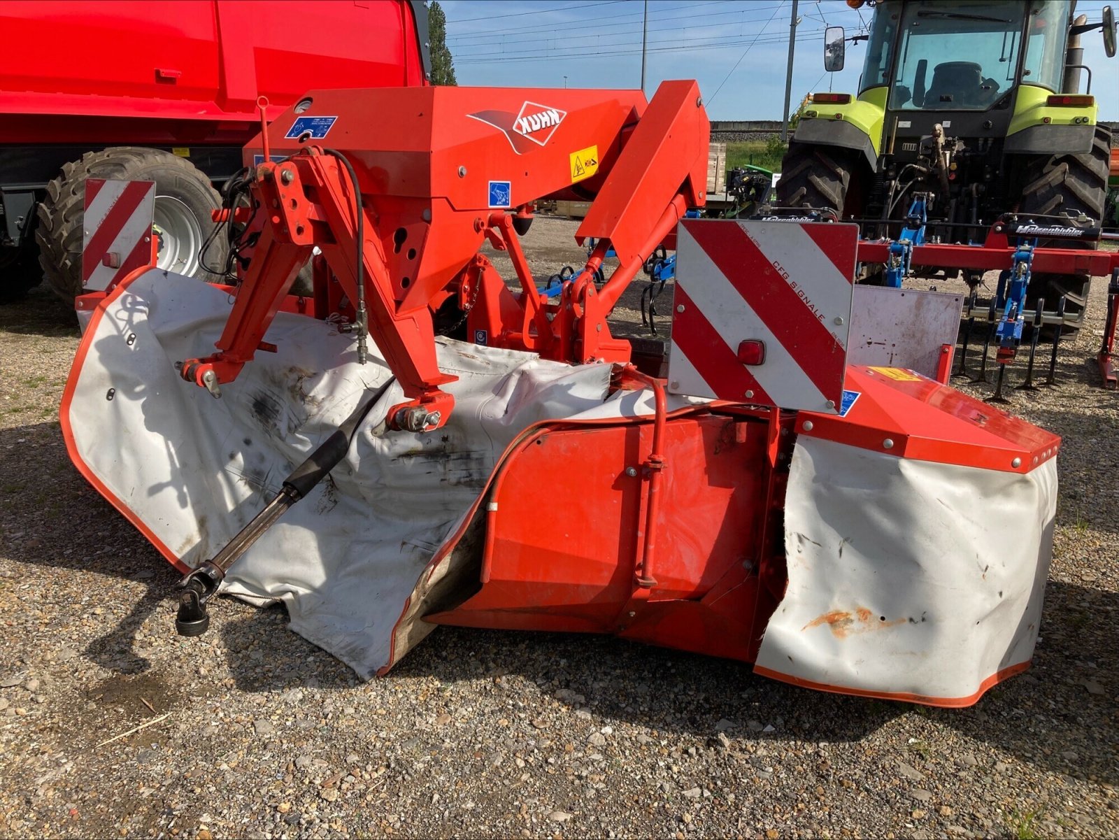 Mähwerk typu Kuhn FC 313 F, Gebrauchtmaschine v CHEMINOT (Obrázek 4)