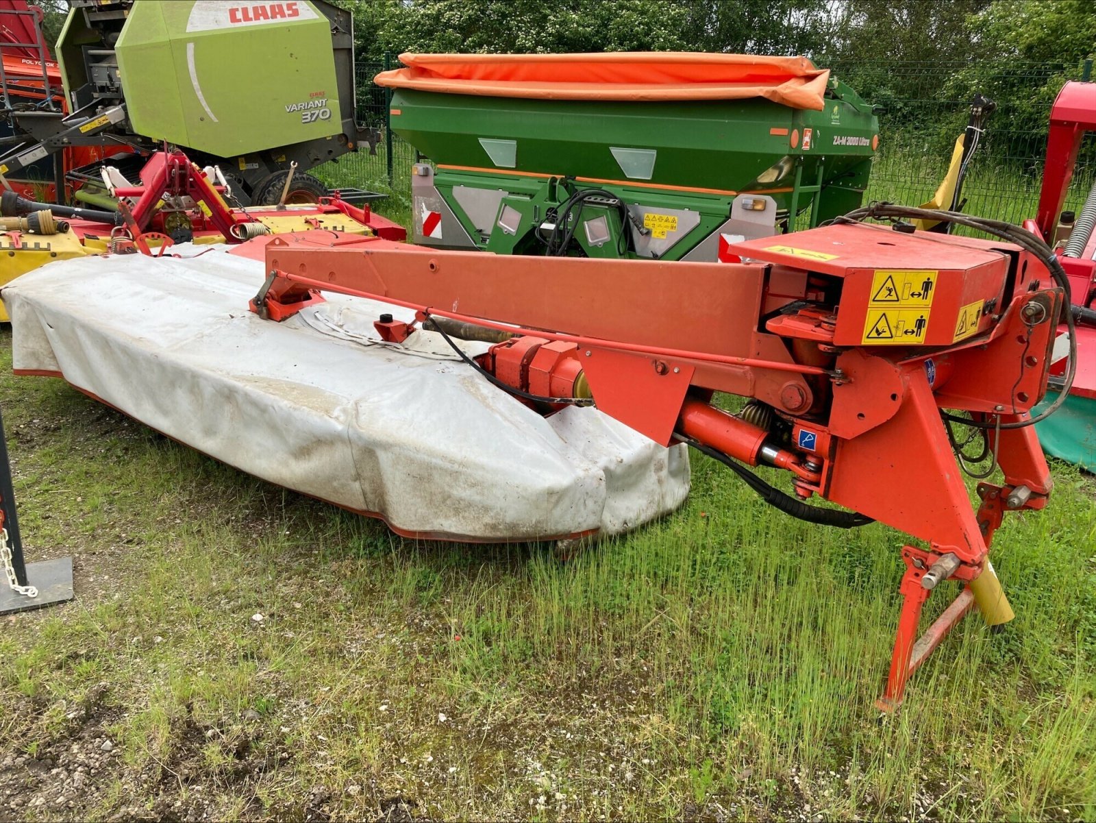 Mähwerk typu Kuhn FC 313, Gebrauchtmaschine v CHEMINOT (Obrázok 2)