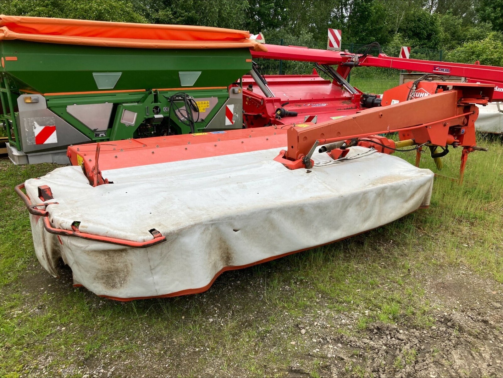 Mähwerk van het type Kuhn FC 313, Gebrauchtmaschine in CHEMINOT (Foto 1)