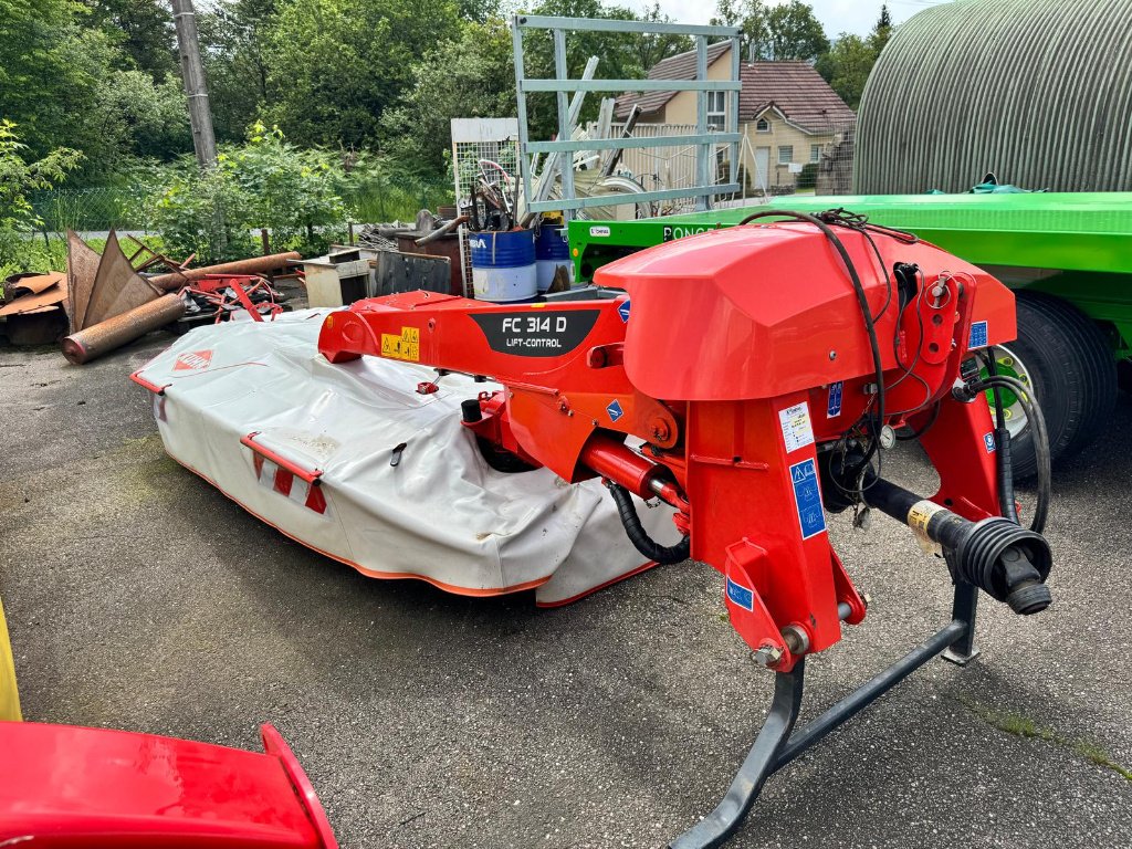 Mähwerk van het type Kuhn FC 314 D-FF, Gebrauchtmaschine in Saint-Nabord (Foto 1)