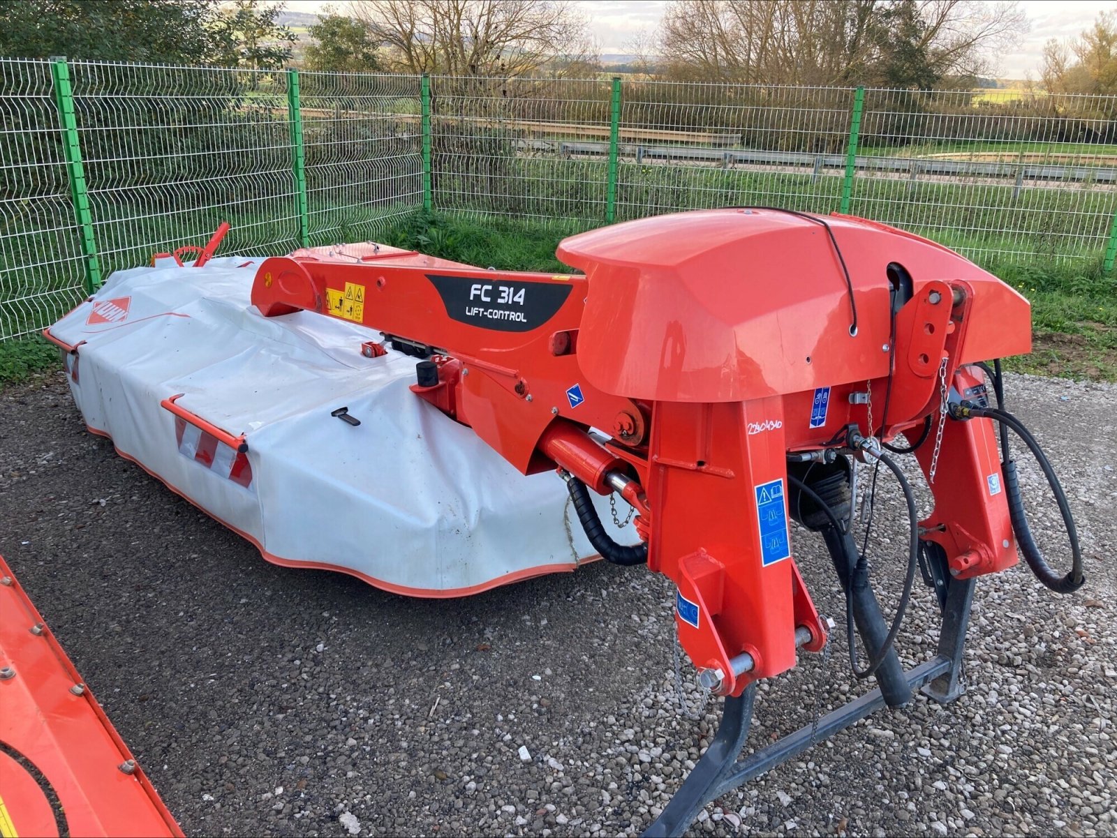 Mähwerk van het type Kuhn FC 314 FF, Gebrauchtmaschine in CHEMINOT (Foto 1)