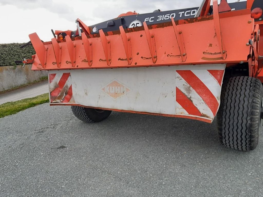 Mähwerk van het type Kuhn FC 3160 TCD, Gebrauchtmaschine in BAZOGES EN PAREDS (Foto 4)