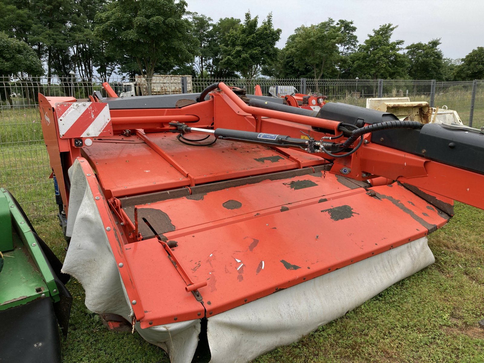 Mähwerk del tipo Kuhn FC 3160 TCD, Gebrauchtmaschine In ST CLEMENT DE LA PLACE (Immagine 4)