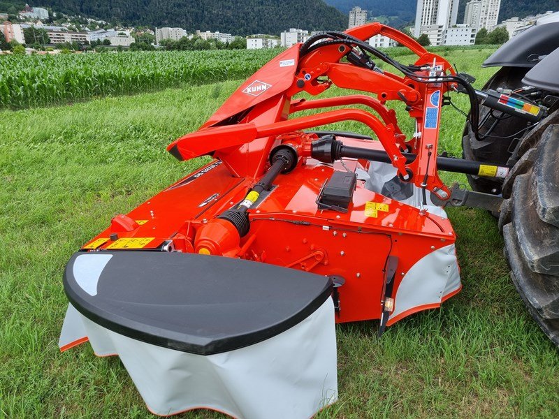 Mähwerk van het type Kuhn FC 3525 RF-FF Front-Scheibenmäher, Ausstellungsmaschine in Chur (Foto 2)