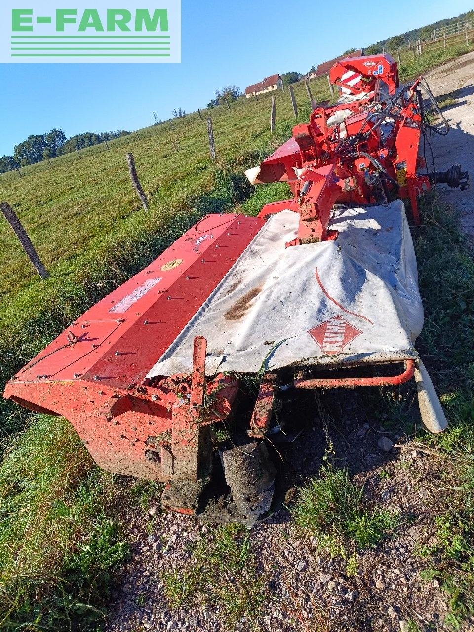 Mähwerk van het type Kuhn fc 883 ff lift control, Gebrauchtmaschine in CHAUVONCOURT (Foto 11)