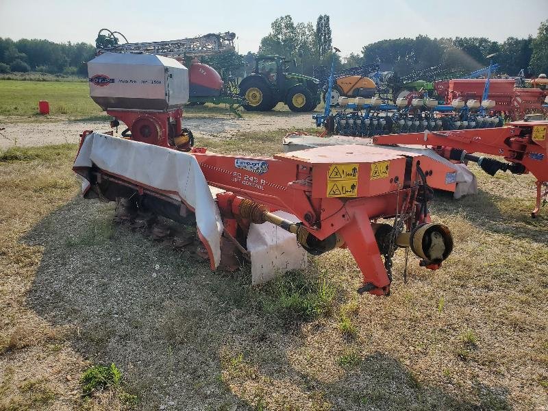 Mähwerk tipa Kuhn FC243, Gebrauchtmaschine u BRAY en Val (Slika 2)