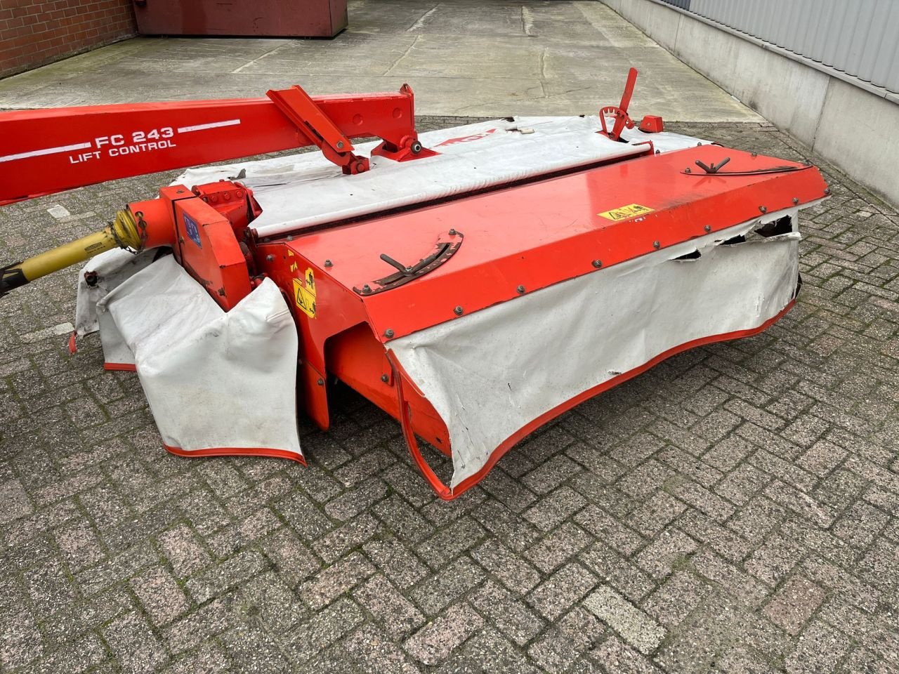 Mähwerk del tipo Kuhn FC243, Gebrauchtmaschine In Baarle-Nassau (Immagine 7)