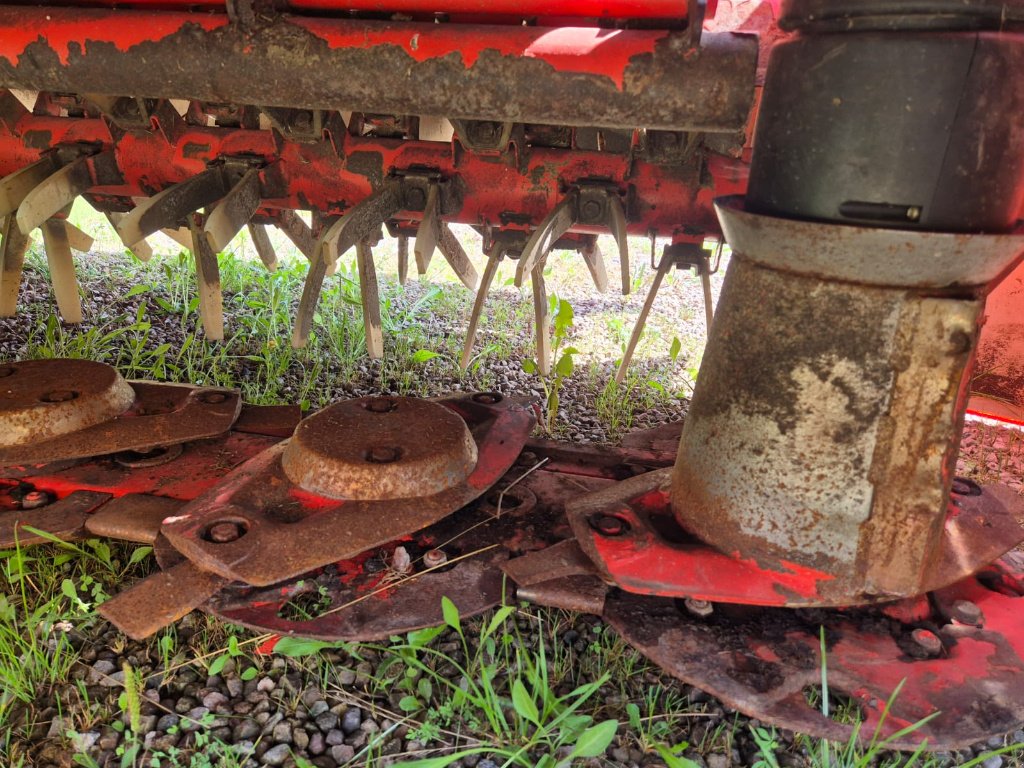 Mähwerk Türe ait Kuhn fc313, Gebrauchtmaschine içinde Marolles (resim 9)