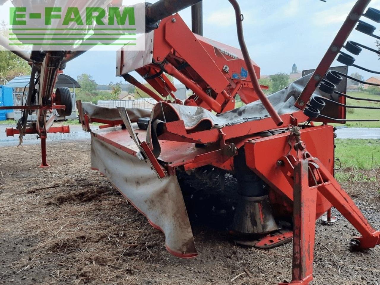 Mähwerk van het type Kuhn fc313f, Gebrauchtmaschine in CHAUVONCOURT (Foto 3)