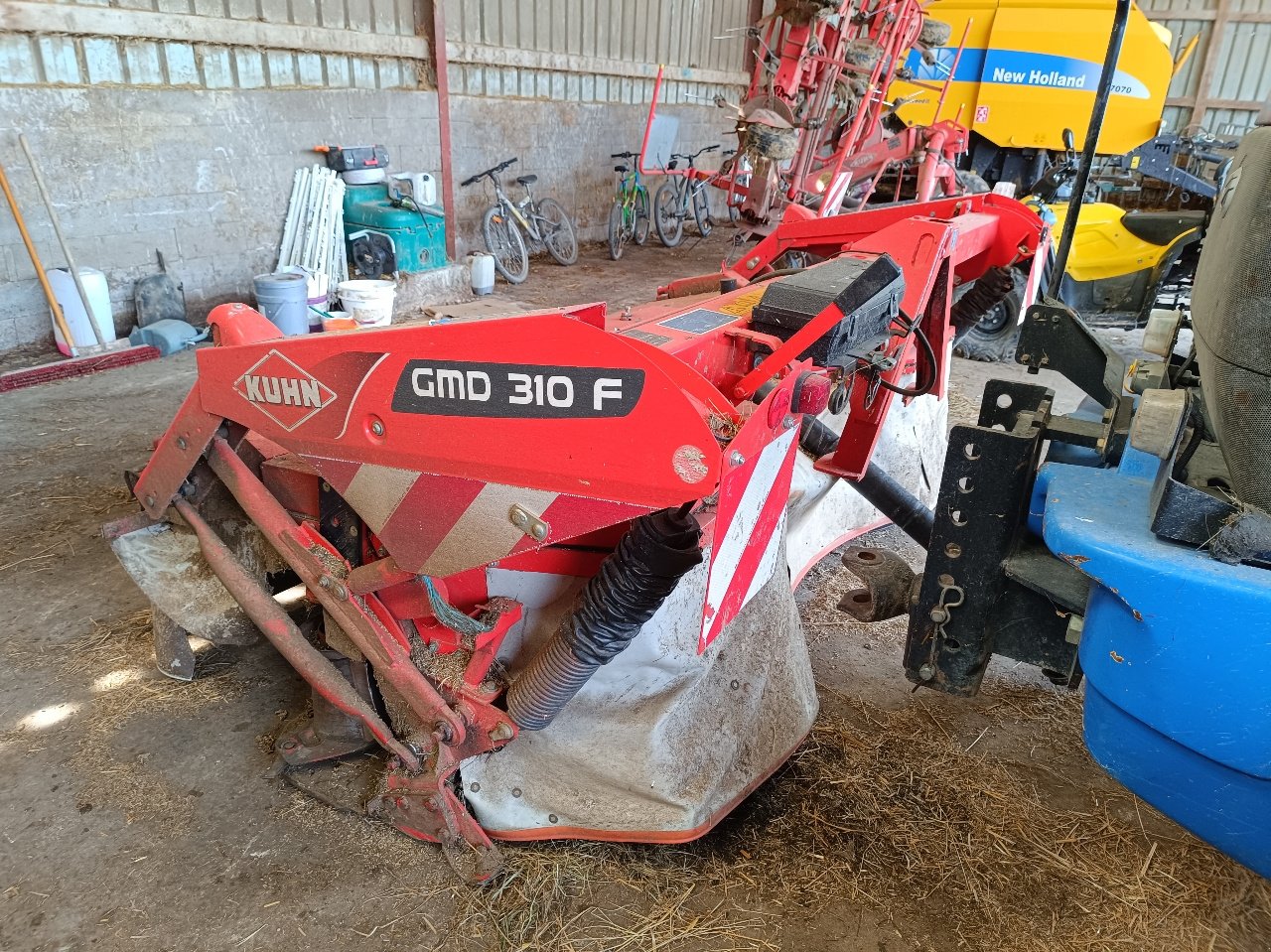 Mähwerk van het type Kuhn GMD 310 F, Gebrauchtmaschine in MANDRES-SUR-VAIR (Foto 3)