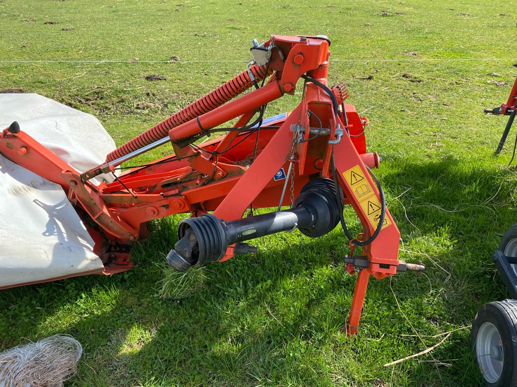 Mähwerk типа Kuhn Gmd 310 FF (  DESTOCKAGE ), Gebrauchtmaschine в MAURIAC (Фотография 2)