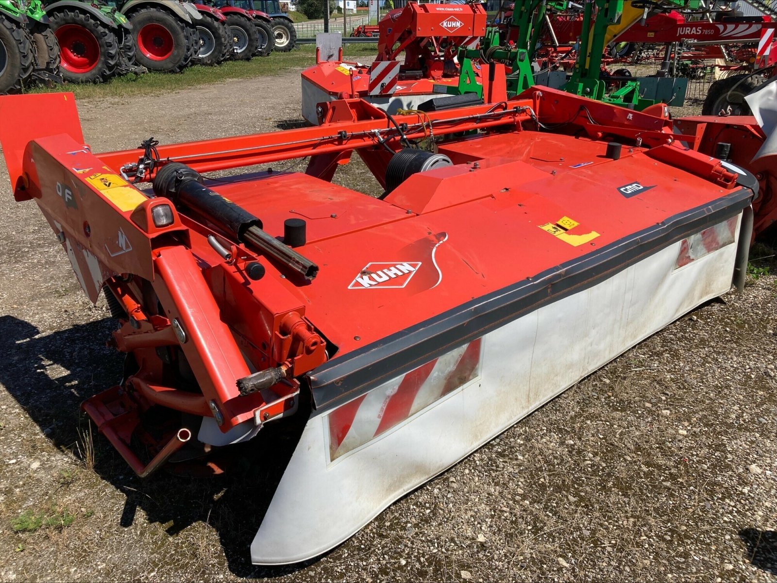 Mähwerk van het type Kuhn GMD 310 FF, Gebrauchtmaschine in CHEMINOT (Foto 3)