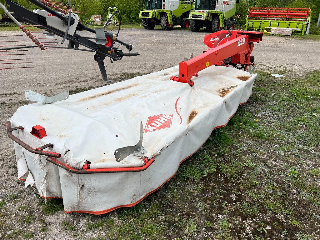 Mähwerk tip Kuhn GMD-4010-FF, Gebrauchtmaschine in CHATEAU PORCIEN (Poză 5)