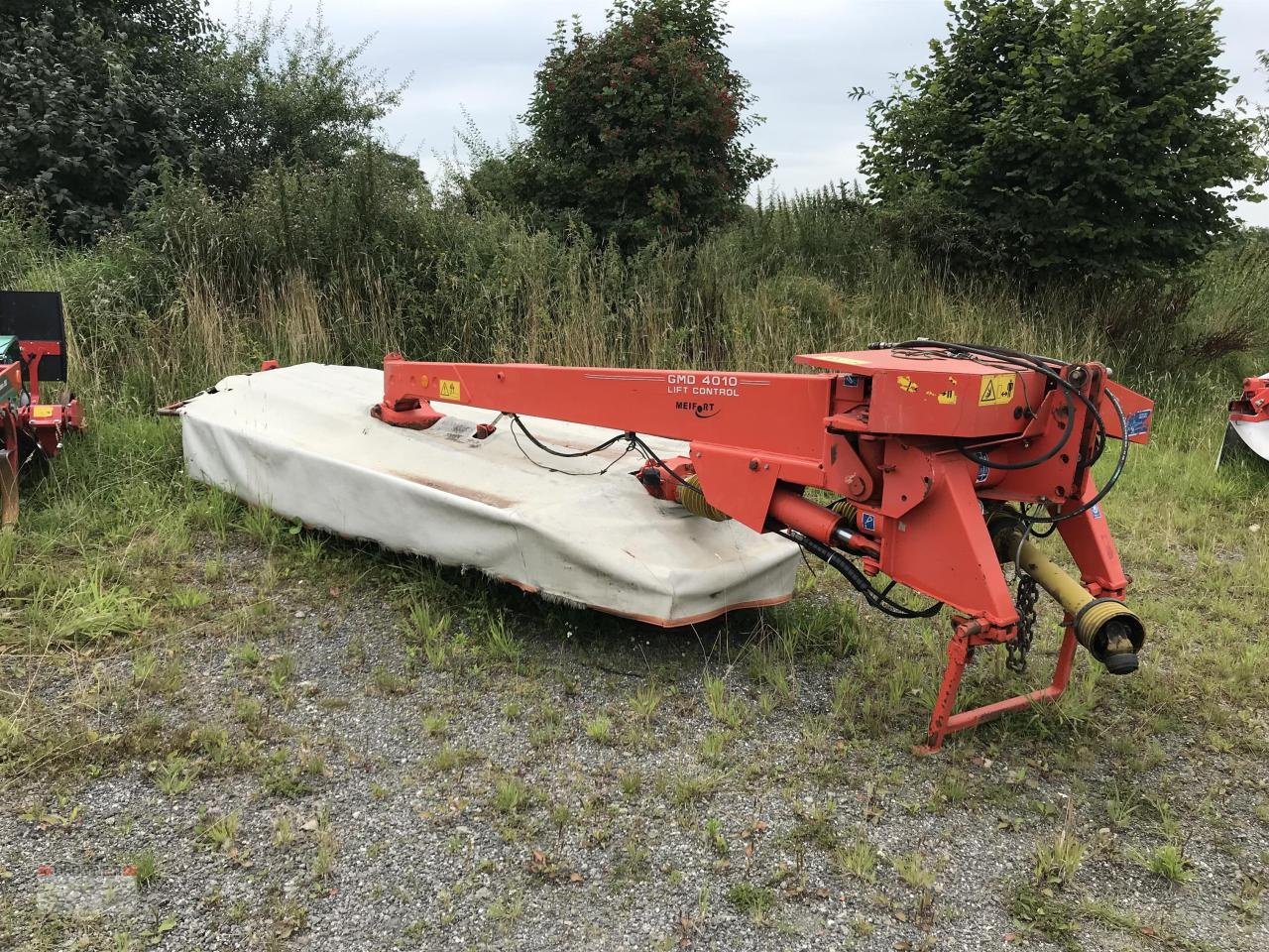 Mähwerk del tipo Kuhn GMD 4010, Gebrauchtmaschine en Schmalfeld (Imagen 1)