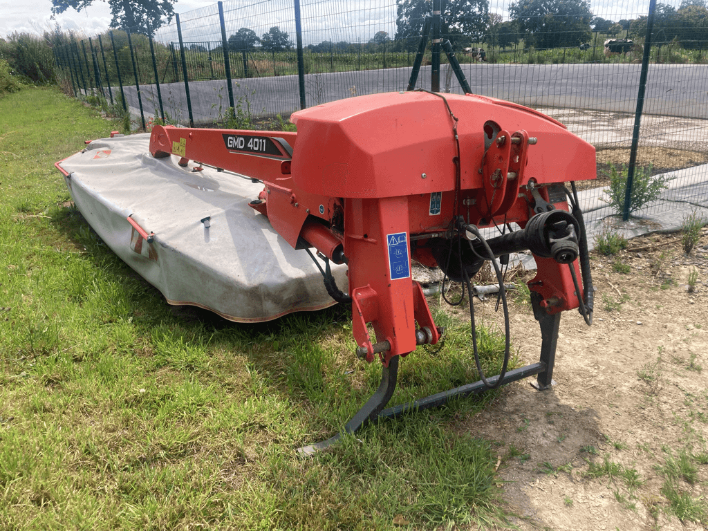 Mähwerk tip Kuhn GMD 4011 (C FAST FIT), Gebrauchtmaschine in ISIGNY-LE-BUAT (Poză 1)