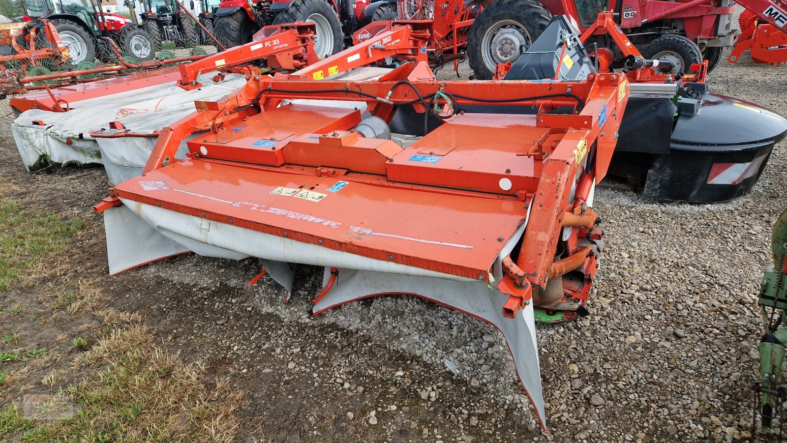 Mähwerk tipa Kuhn GMD 700 F, Gebrauchtmaschine u Pfoerring (Slika 2)