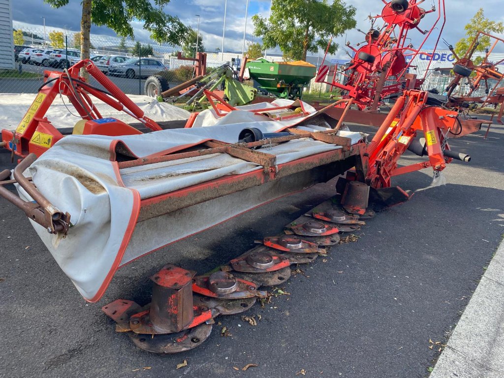 Mähwerk tipa Kuhn GMD 700 GII FF, Gebrauchtmaschine u SAINT FLOUR (Slika 4)