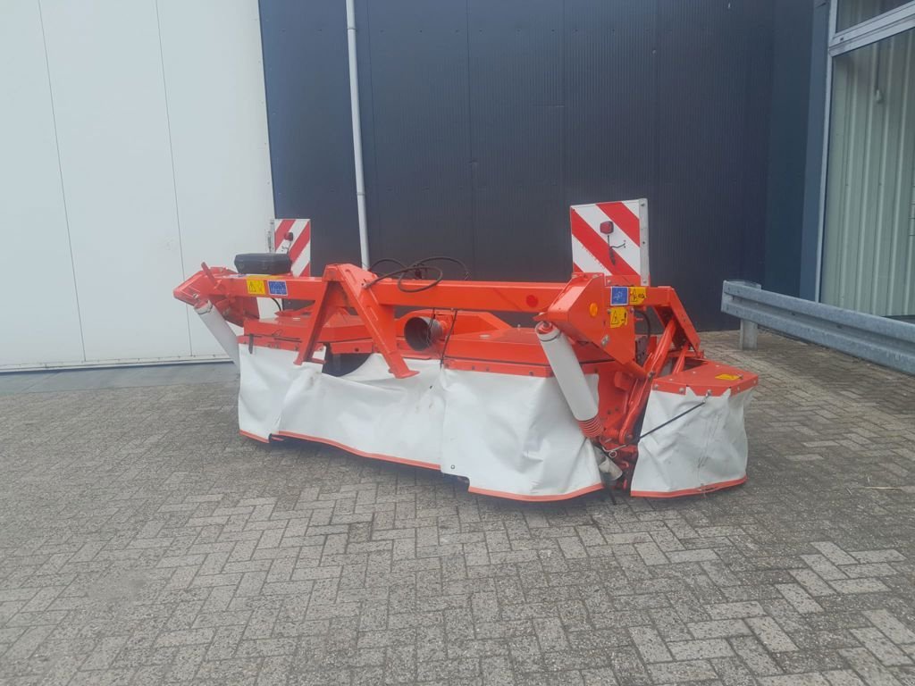 Mähwerk Türe ait Kuhn GMD 802 F-FF, Gebrauchtmaschine içinde MARIENHEEM (resim 2)