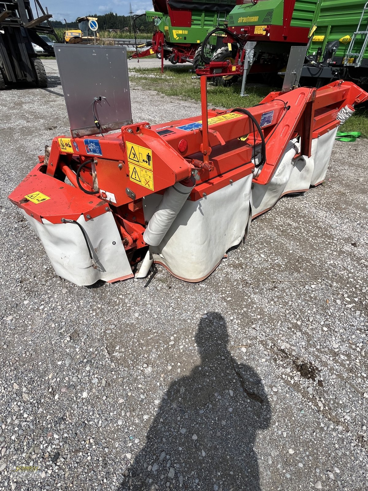 Mähwerk van het type Kuhn GMD 802 F, Gebrauchtmaschine in Söchtenau (Foto 5)