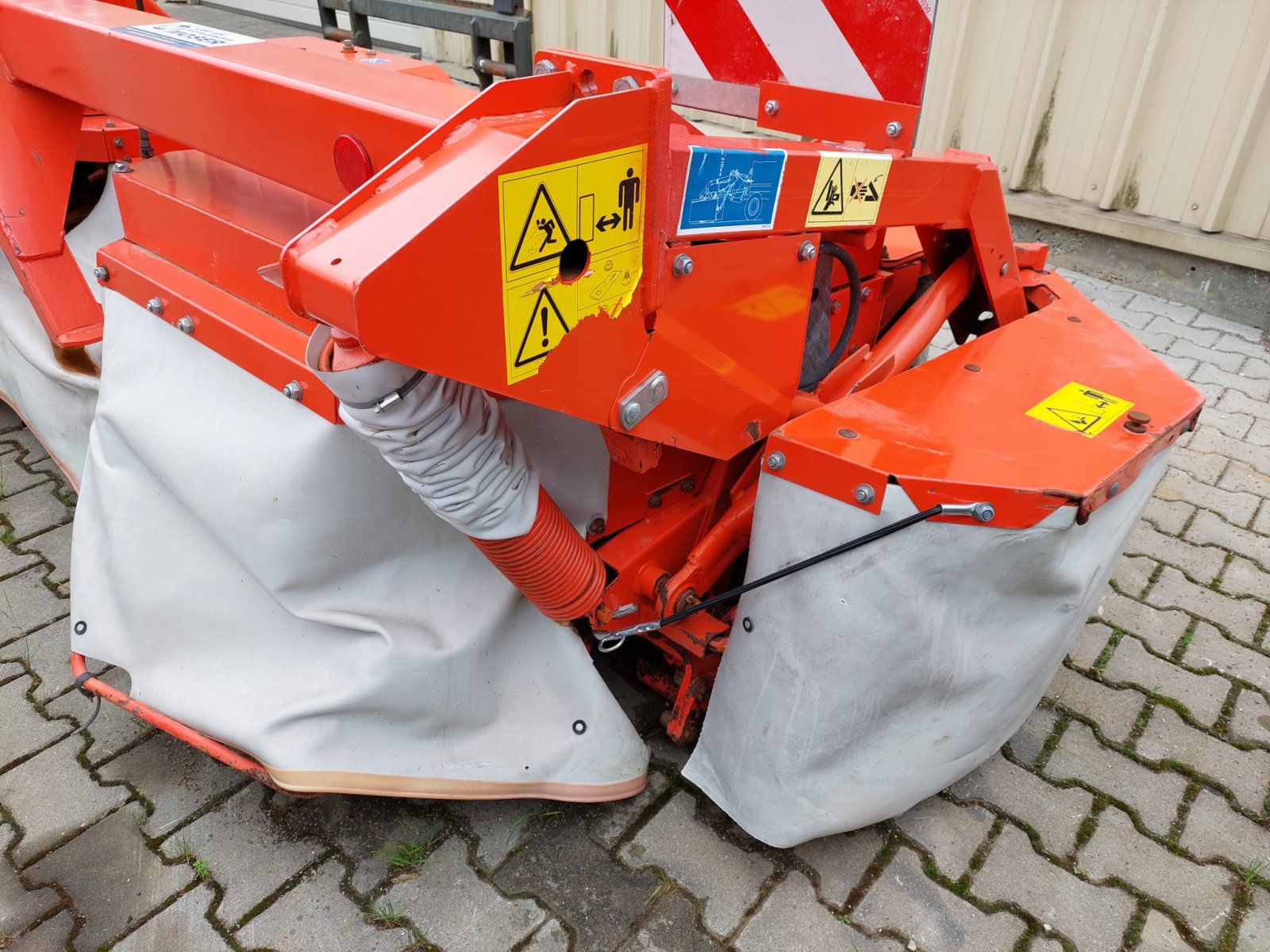 Mähwerk del tipo Kuhn GMD 802 FF, Gebrauchtmaschine en Hohenfels (Imagen 3)