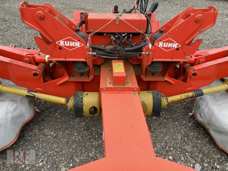 Mähwerk van het type Kuhn GMD 883, Gebrauchtmaschine in Meßkirch (Foto 5)