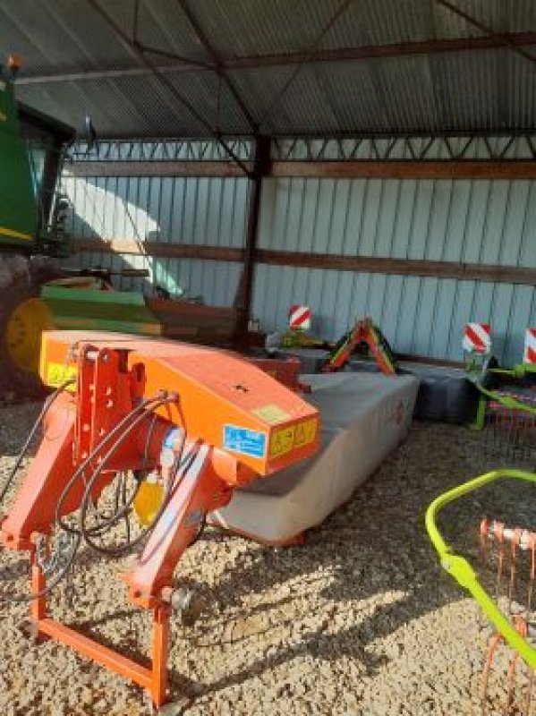 Mähwerk van het type Kuhn GMD 902, Gebrauchtmaschine in DUN SUR MEUSE (Foto 6)