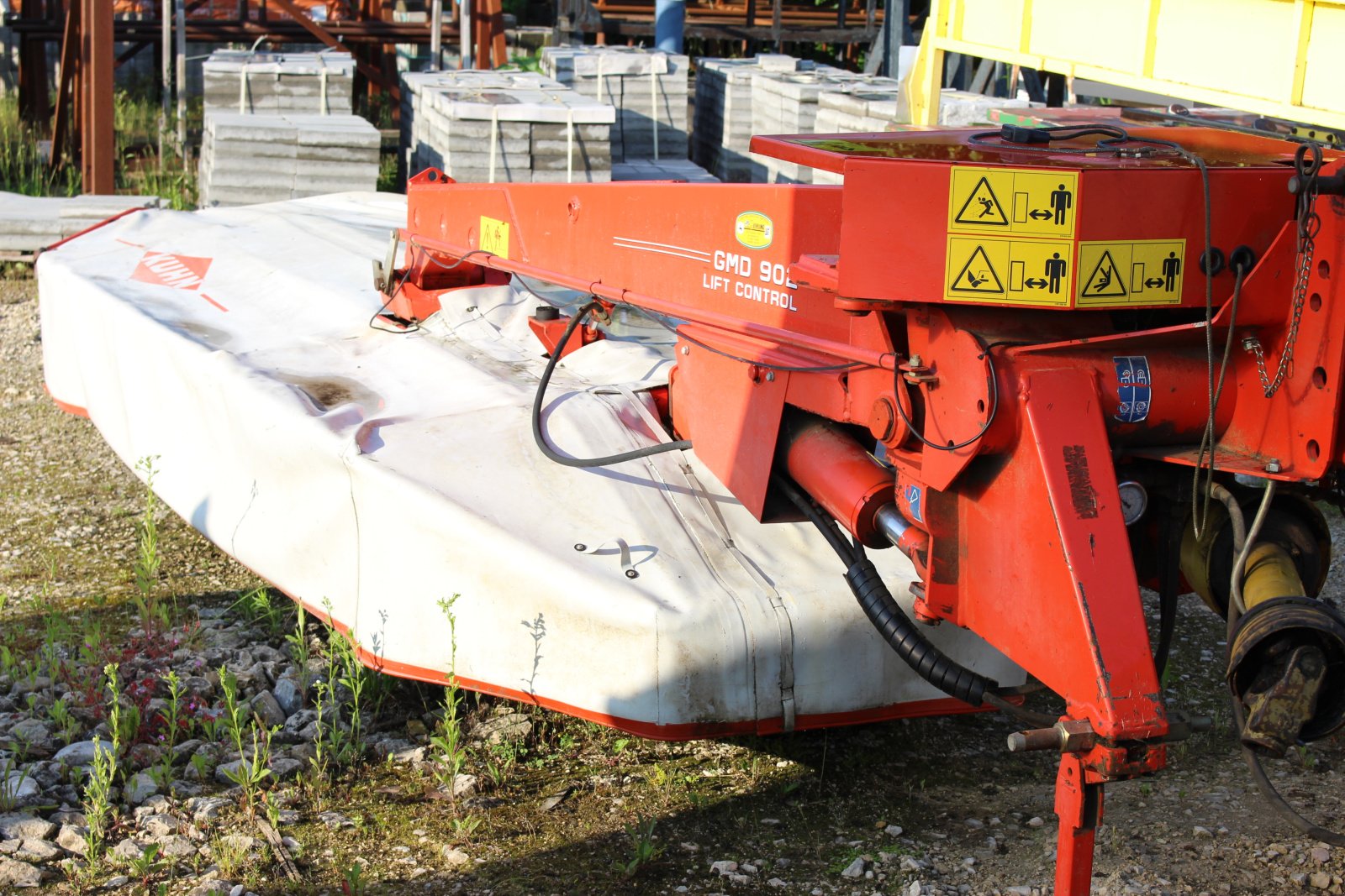 Mähwerk van het type Kuhn GMD 902, Gebrauchtmaschine in Eitensheim (Foto 2)