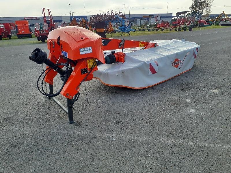 Mähwerk van het type Kuhn GMD3110, Gebrauchtmaschine in ANTIGNY (Foto 5)